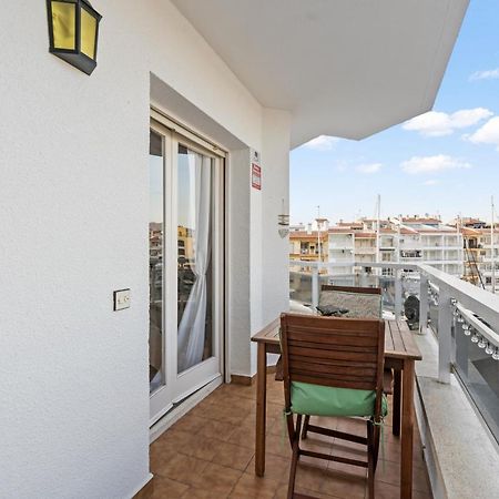 Welcs Apartamento 055 Emp Con Terraza Y Vistas Al Canal Ampuriabrava Exterior foto